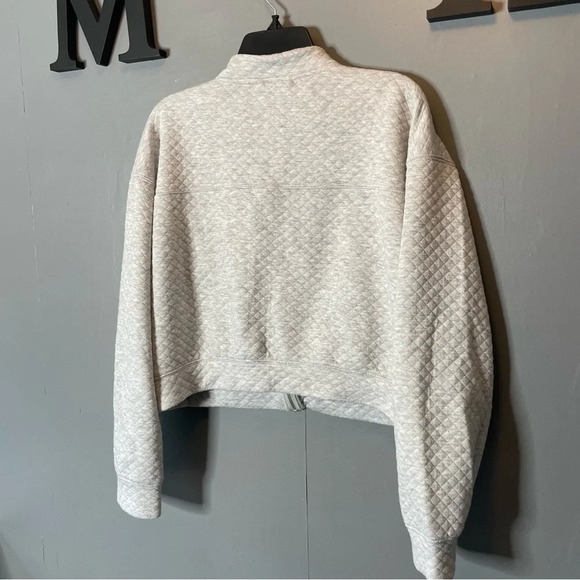 Gilly Hicks gray quilted bomber jacket women’s size large - Picture 6 of 8